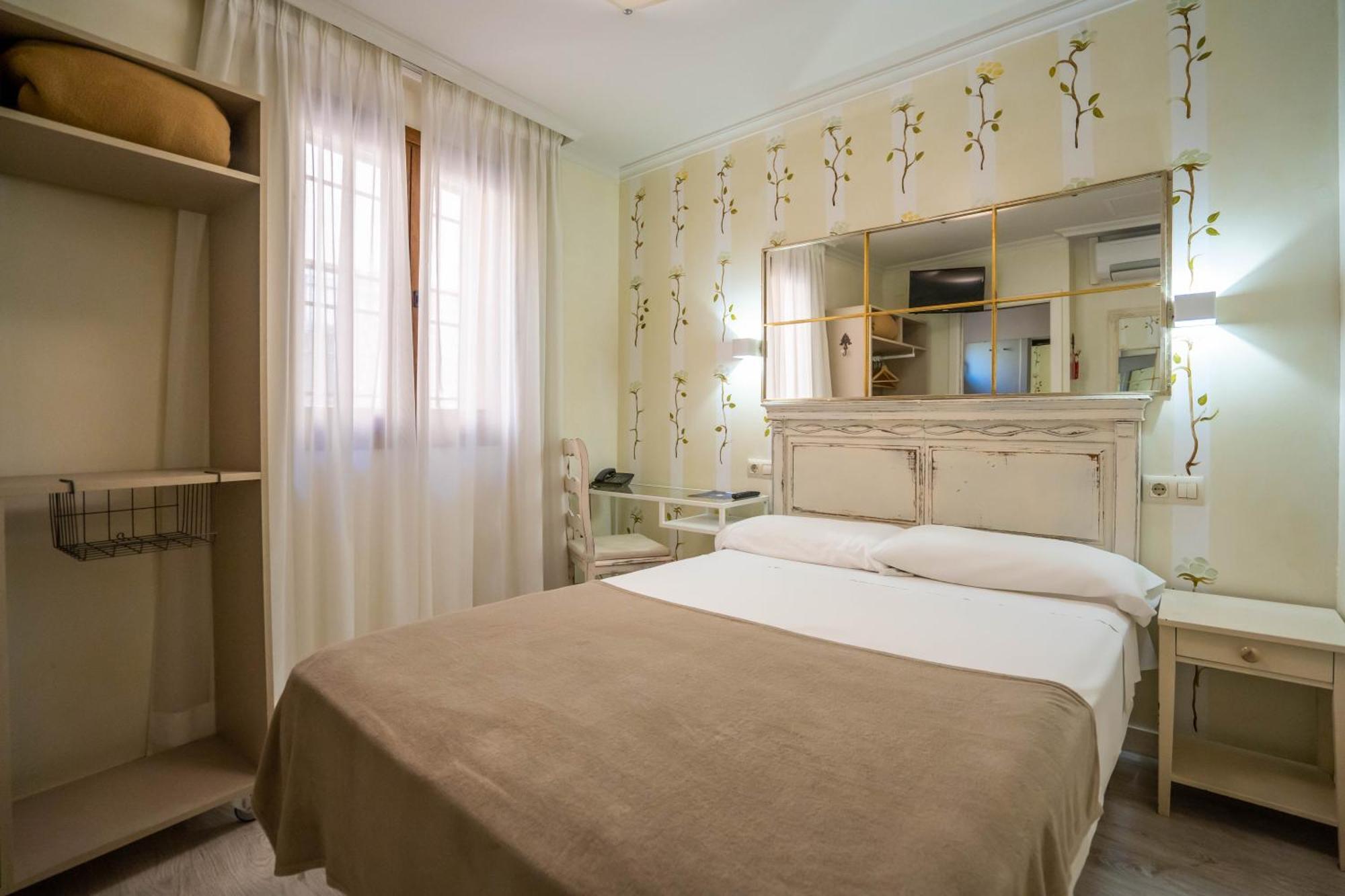 Hotel Yit Puerta Bisagra Toledo Exterior foto